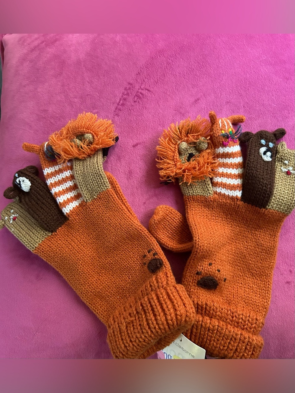 CUTEST Gloves Of ALL Time!